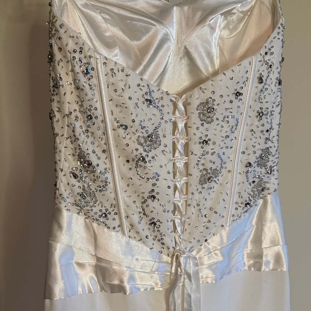 Elegant Beaded White Strapless Dress - Picture 7 of 16